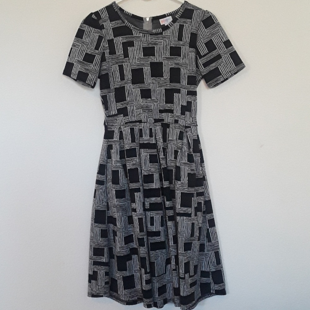 LuLaRoe Amelia Dress - S